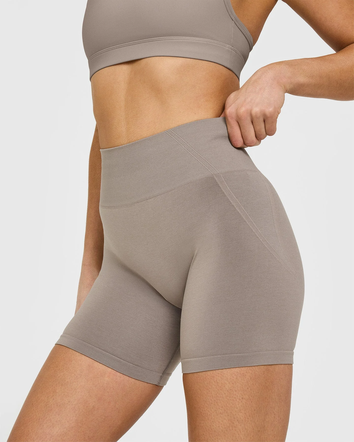 EffortlessLift™ Seamless Shorts with White Logo | Minky - Image 5