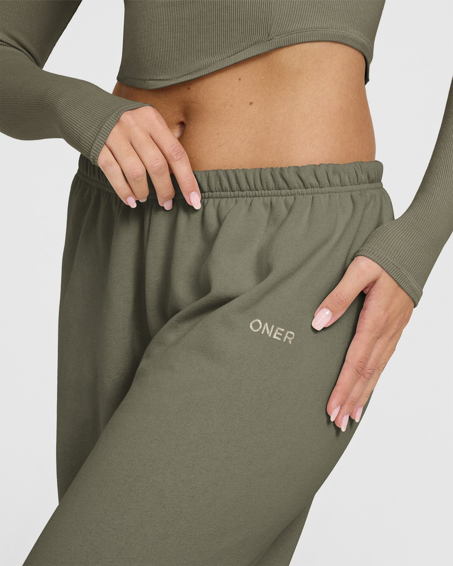 Mid Weight Joggers | Alpine Green - Image 4